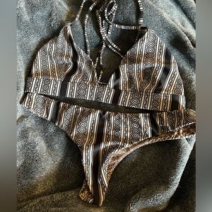 Acacia Polynesia set